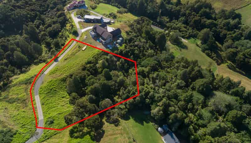 80 Vaughans Road, Long Bay