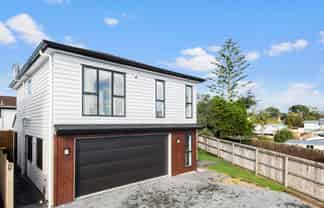 11B Edgewood Way, Henderson