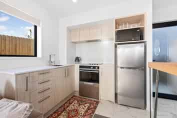 2/45 Vera Road, Te Atatu South