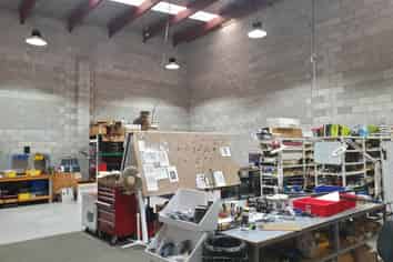 RARE 200M² MARUA ROAD INDUSTRIAL