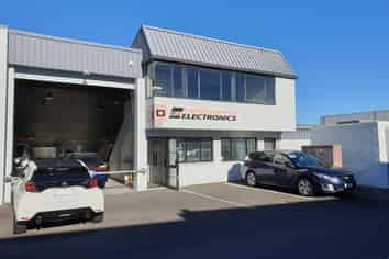 RARE 200M² MARUA ROAD INDUSTRIAL