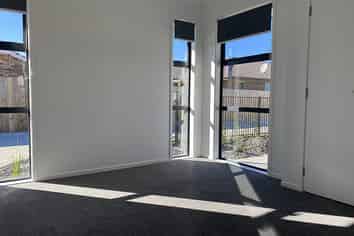 2,3,4/75 Ellicott Rd, Nawton