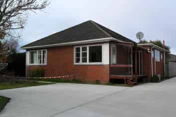 7 Puna Street, Riccarton