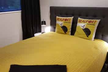 11 Sligo Place, Somerville