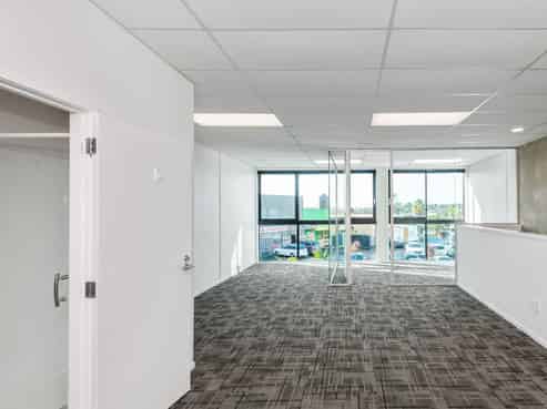 VACANT WAIRAU OPPORTUNITY