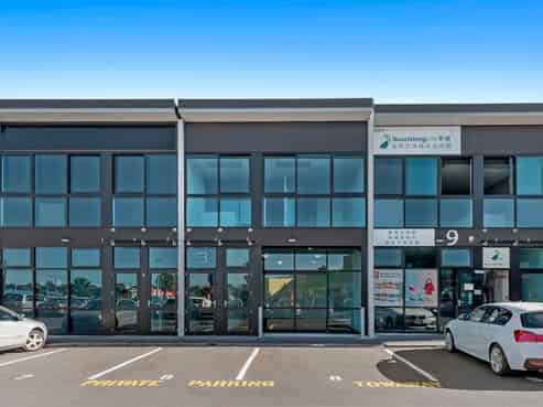 VACANT WAIRAU OPPORTUNITY