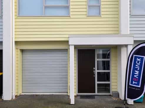 16E Portland Lane, Chartwell