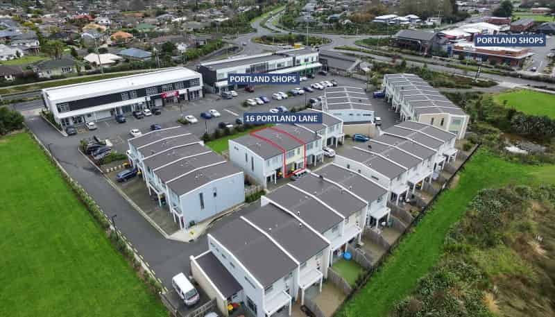 16E Portland Lane, Chartwell