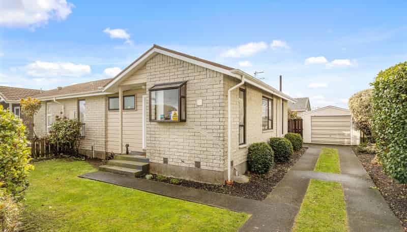 2/180 Buchanans Road, Hei Hei