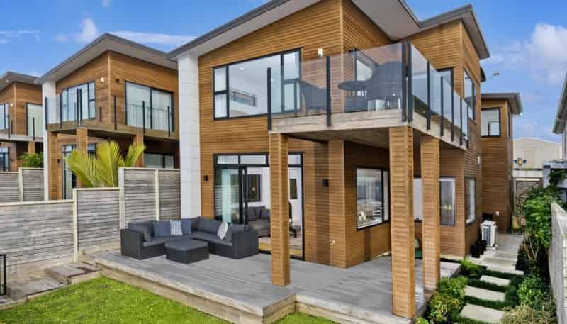 5 Coastview Lane, Long Bay