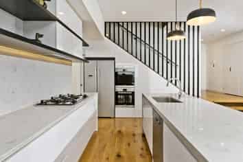 5 Coastview Lane, Long Bay