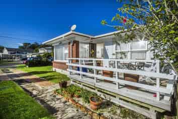 1 and 2/173 Victoria Road, Devonport