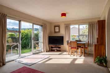 6A Roto Street, Tahunanui