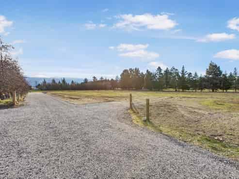  Richards Beach Road, 