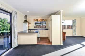 21 Wentworth Drive, Rototuna North