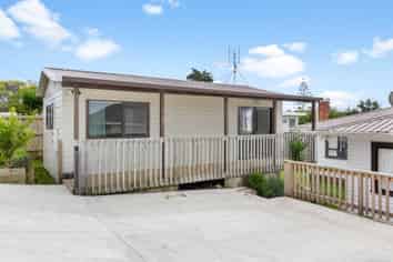 1/13 Barron Drive, Green Bay