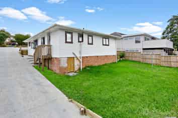 13 Barron Drive, Green Bay