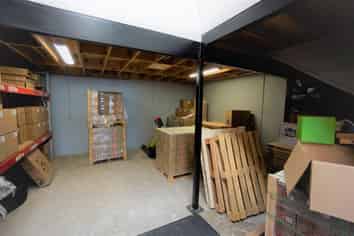 Unique Albany Industrial 118m²