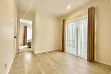 31 Nightingale Road, Flat Bush