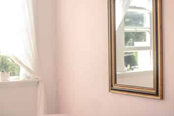 SUPER RARE, HIGHLY SOUGHT AFTER SUBURB