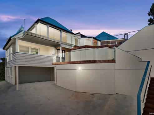 Auckland - Address withheld