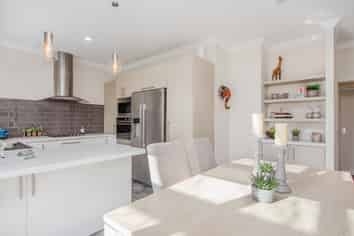 26 Sophia Street, Glenholme