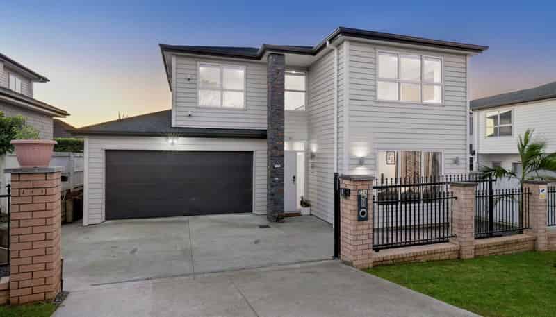 224a Hill Road, The Gardens