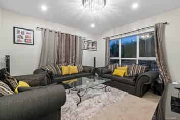 224a Hill Road, The Gardens