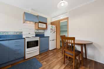 2/124 Martin Street, Wallaceville