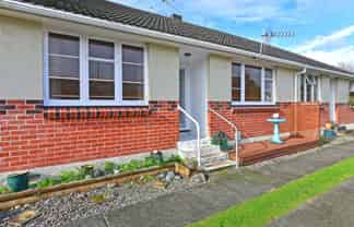 2/124 Martin Street, Wallaceville