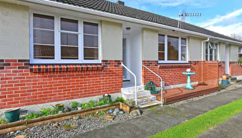 2/124 Martin Street, Wallaceville