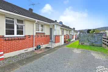 2/124 Martin Street, Wallaceville