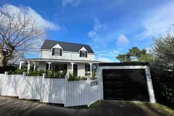 3/195 Abbotts Way, Remuera