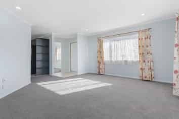 562 Massey Road, Mangere