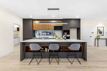 47 Surf View Crescent, Red Beach