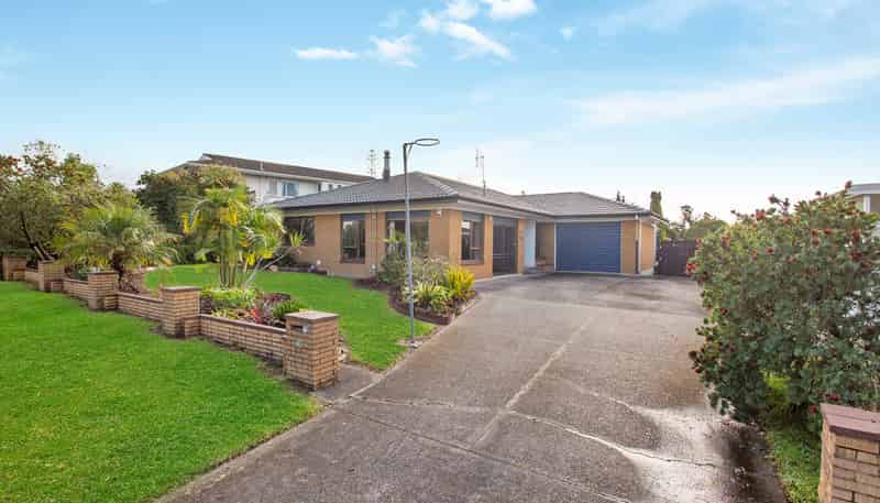 10 Tanoa Place, Glendene