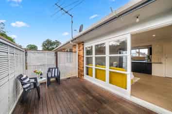 4/65 Mays Road, Onehunga