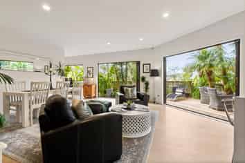 25b Kurahaupo Street, Orakei