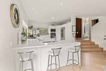 25b Kurahaupo Street, Orakei