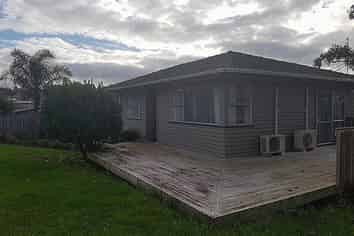 36 Kirby Street, Glendene