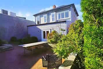 70 Mackelvie Street, Mount Eden