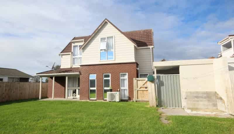 b/4 George Clay Place, 