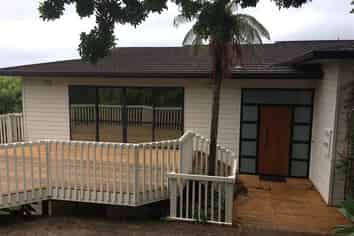 6 Summit Drive, Torbay