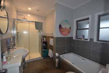 9B Kaiwaka Road, Waiuku