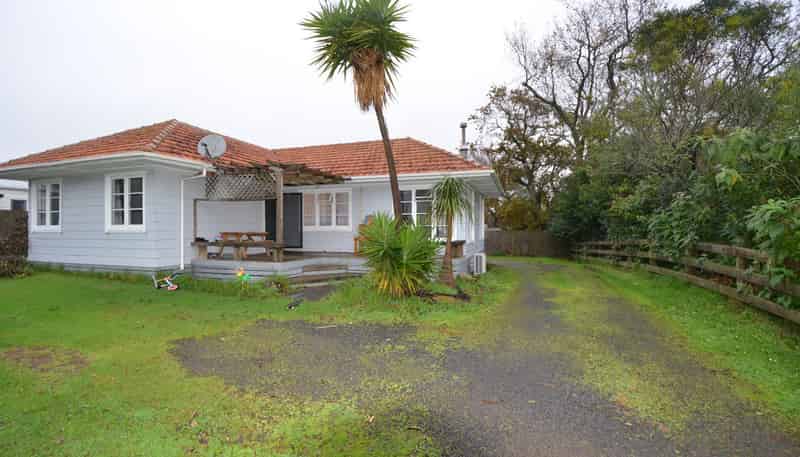 9B Kaiwaka Road, Waiuku