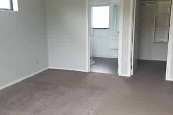 15 Hector Drive, Rototuna North