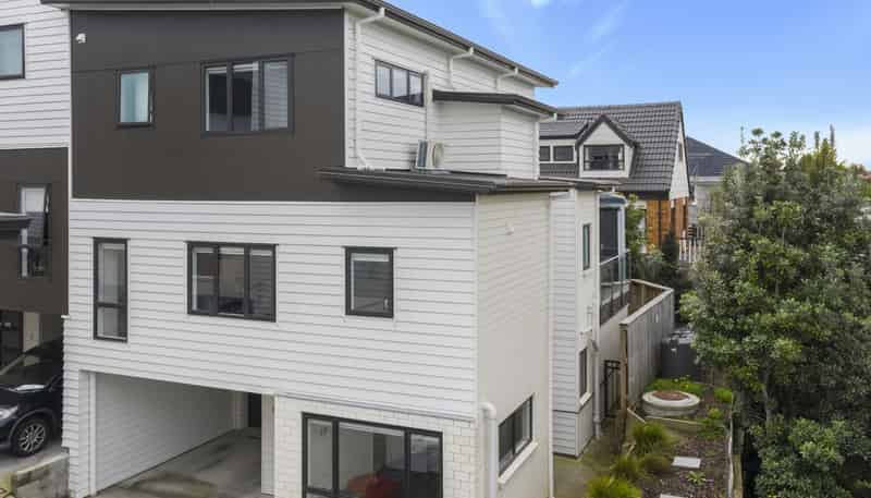 4225D Great North Road, Glendene