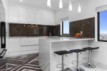 4225D Great North Road, Glendene