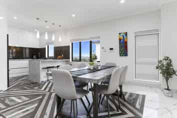 4225D Great North Road, Glendene