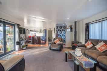 155 Schnell Drive, Kelvin Grove